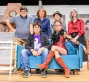 Les Drôles de comédiens jouent « Le Sens du ludique » à Saint-Sauveur