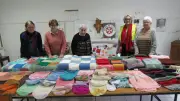 Les tricoteuses de Quarante œuvrent pour l'Ordre de Malte depuis 30 ans