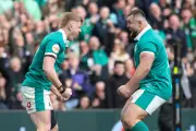 L'Irlande domine l'Écosse et prend la tête du Tournoi avant le Crunch décisif