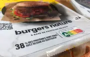 L'UE interdit le terme 'steak végétal' mais sauvegarde les 'burgers veggies'