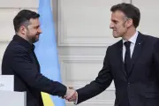 Macron à Zelensky : la Russie se trompe si elle croit profiter de la guerre au Moyen-Orient