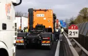 Manifestation de routiers sur l'A7 : ils exigent une aide accrue face à la flambée des carburants