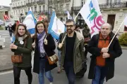 Manifestation d'enseignants à Périgueux contre la suppression de 28 postes en 2026