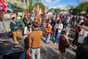 Manifestation massive en Lot-et-Garonne contre la suppression de 38 postes enseignants
