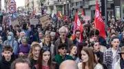 Manifestations contre la réforme des retraites après le 49.3 en Nouvelle-Aquitaine