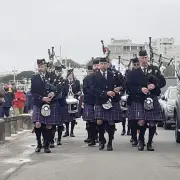 Médis célèbre la Saint-Patrick avec un concert gratuit de cornemuse écossaise