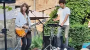 Émilie Marsh émeut Langogne lors d'un concert magique au jardin de Kinou