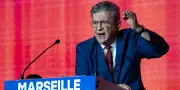 Mélenchon en meeting à Marseille contre le RN, tensions à gauche avant les municipales