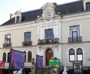 Municipales à Sainte-Livrade-sur-Lot : Cinq listes pour un poste de maire historique