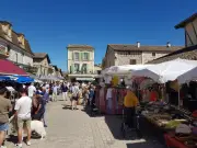 Printemps des poètes : la Réseauthèque des bastides célèbre la liberté par des vers et des contes