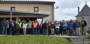 Randonnée printanière à Saint-Martial-de-Mirambeau : 50 participants bravent le vent