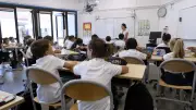 Rentrée scolaire 2025 : attention aux sites frauduleux promettant de révéler la classe de votre enfant