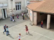 Rochefort : Anatole-France gagne une classe en primaire mais en perd une en maternelle