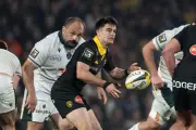 Rugby : Le demi de mêlée surmonte sa blessure et vise la continuité avec La Rochelle