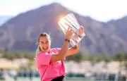 Sabalenka brise la malédiction à Indian Wells et célèbre avec des martinis