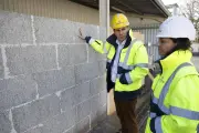 Saint-Astier et IsoHemp innovent avec des blocs de béton de chanvre biosourcé