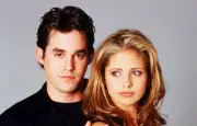Sarah Michelle Gellar rend hommage à Nicholas Brendon, décédé à 54 ans