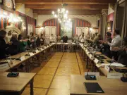 Sarlat : Jean-Jacques de Peretti clôt 37 ans de mandat municipal sous les applaudissements