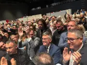 Surprise à Lège-Cap-Ferret : Philippe de Gonneville conserve son siège malgré les pronostics