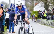 Van der Poel s'impose sur l'E3 Saxo Bank Classic après une attaque décisive