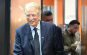 Villepin confiant pour 2027 : « Le macronisme est mort » et les signatures arriveront