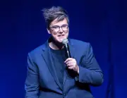Woof ! Dhannah Gadsby, une comédienne qui fait du bien au moral