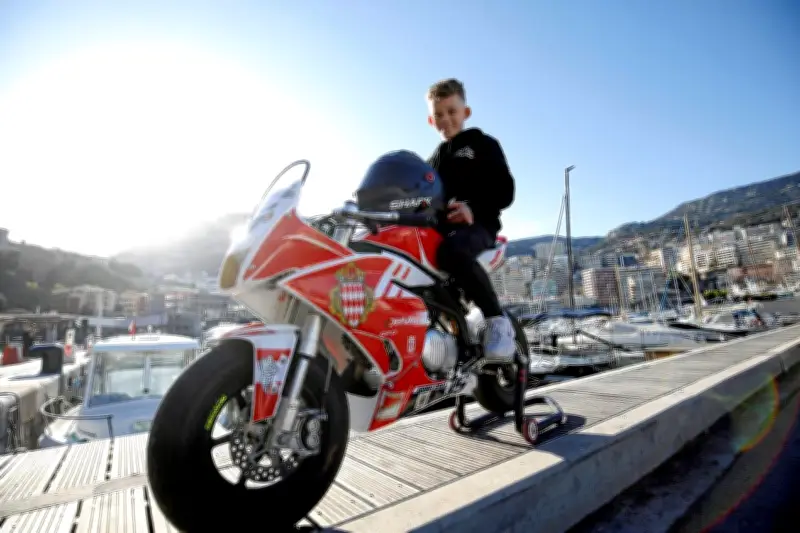 À 10 ans, Évan Prot, seul pilote monégasque, rêve déjà de MotoGP