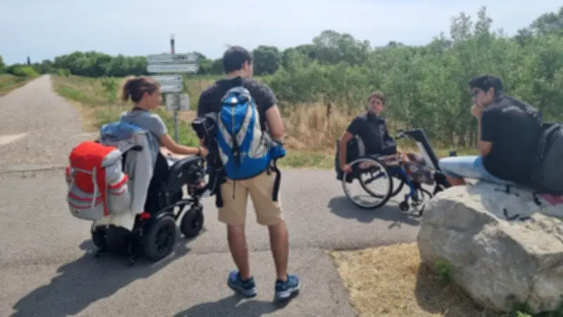 15 km/jour en fauteuil roulant : l'épopée de Millau au Cap d'Agde