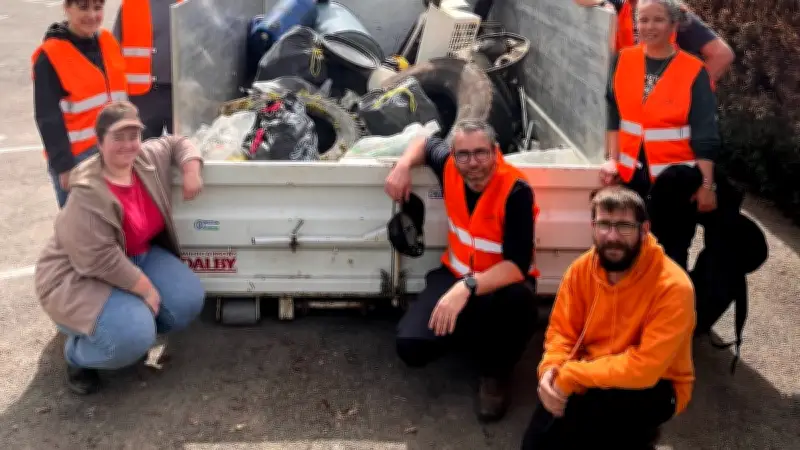 200 kg de déchets collectés par des chasseurs dans l'Hérault, une opération à renouveler