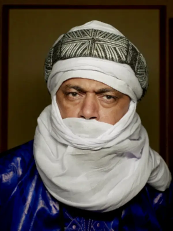 Abdallah Ag Alhousseini de Tinariwen : Le Souffle de l'Assouf au Cœur du Désert