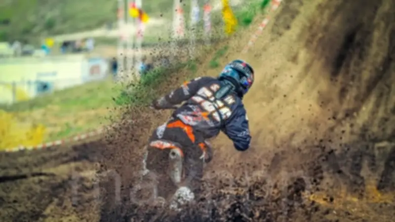 Accident de motocross : un enfant de 7 ans perd connaissance et héliporté à Montpellier