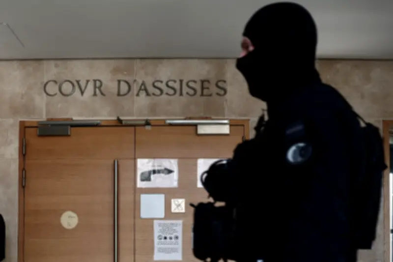 Acquittement d'Amine Oualane, présumé chef de la DZ mafia, dans un double meurtre à Marseille