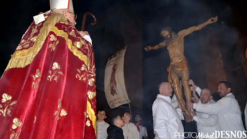 Agde célèbre le Saint-Christ avec ferveur lors des fêtes de Pâques