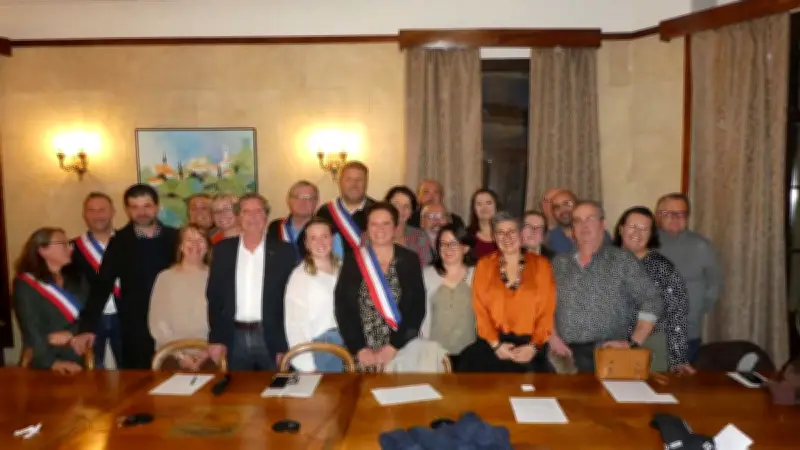Aigues-Vives : Investiture officielle de la nouvelle maire Magali Pradeille et de son équipe municipale