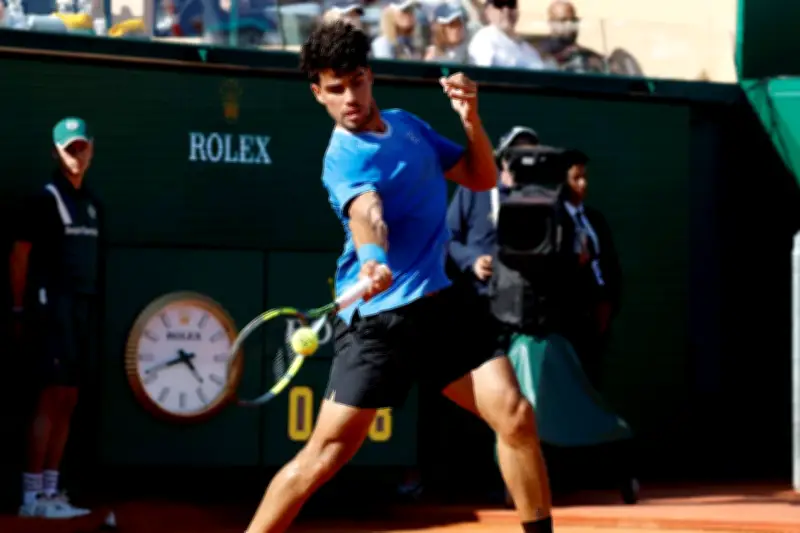 Alcaraz écrase Bublik et rejoint les demi-finales du Masters de Monte-Carlo