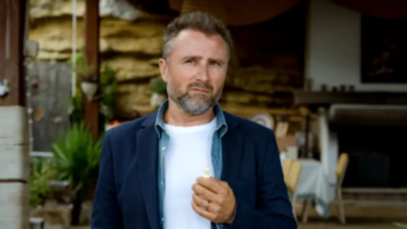 Alexandre Brasseur : "Alex va aborder la vie différemment, avec plus de légèreté"