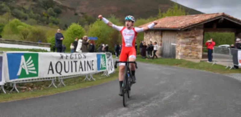 Amets Larranaga s'impose au Tour du Labourd, triplé espagnol au col de Lizarrieta