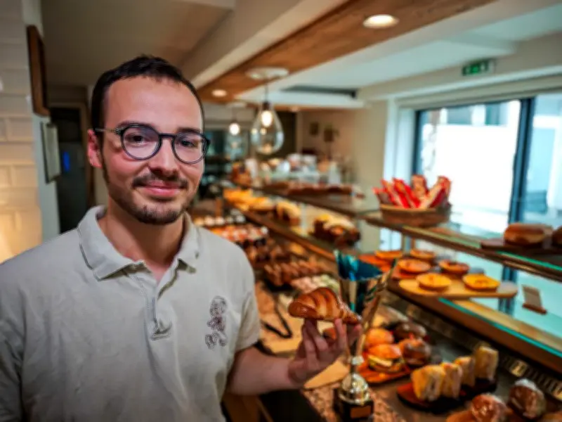Anglet célèbre deux boulangers primés au concours départemental des Pyrénées-Atlantiques