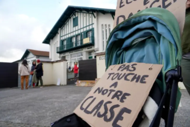 Anglet : l'école Jules-Ferry échappe à la suppression de postes grâce à sa spécificité inclusive