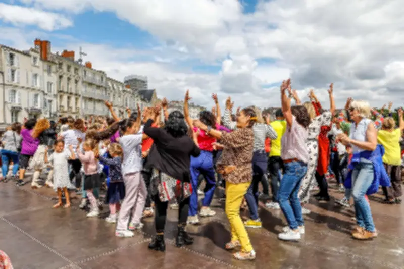 Annulation du 1 km de danse à La Rochelle : un coup dur pour la culture