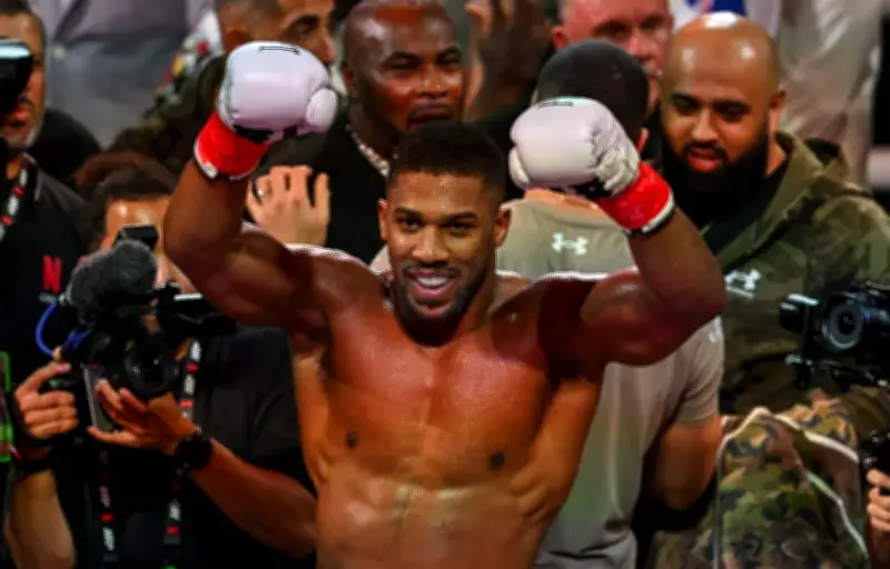 Anthony Joshua vs Tyson Fury : le combat tant attendu enfin signé