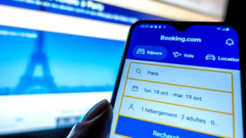 Arnaques sur Booking : vos données bancaires en danger lors de réservations