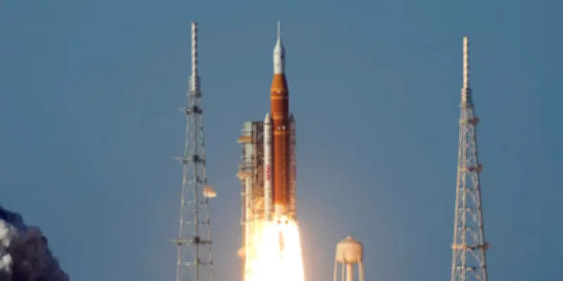 Artemis 2 : Décollage réussi pour la mission lunaire avec quatre astronautes