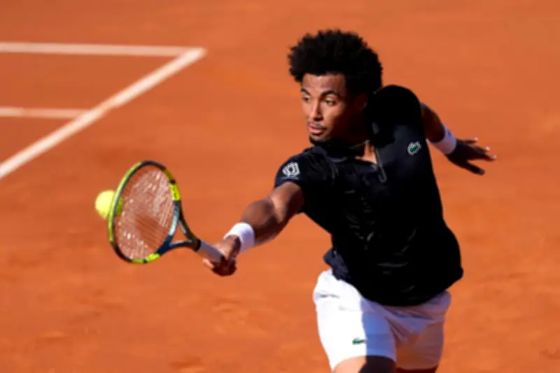 Arthur Fils triomphe à Barcelone, un mois avant Roland-Garros