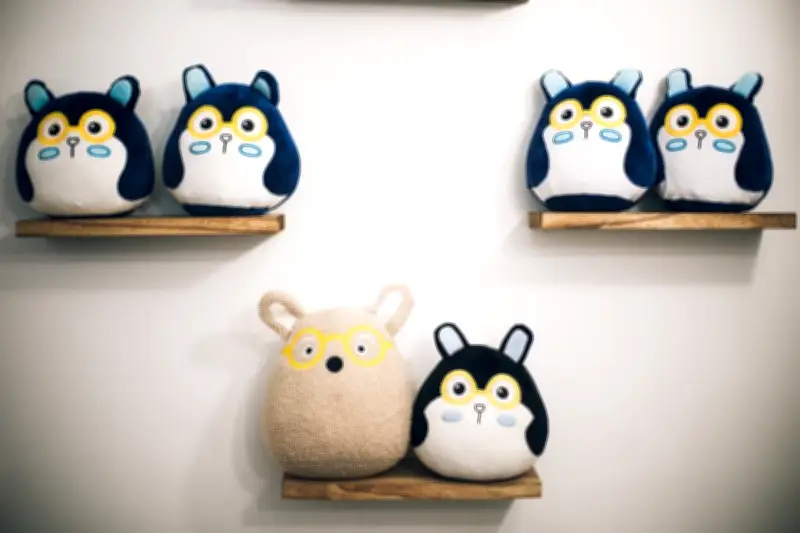 Ary, la peluche IA qui fascine et inquiète : rencontre avec le doudou du futur