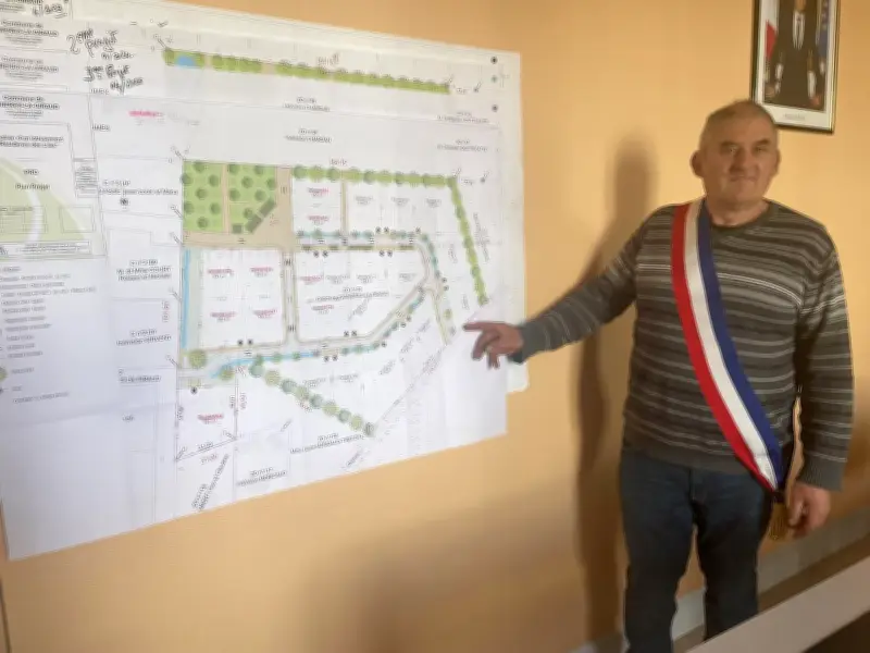 Asnières-la-Giraud : Frédéric Baudouin succède à Christian Ferru après deux mandats