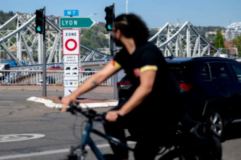 Assemblée Nationale : L'avenir des ZFE et ZAN suspendu au projet de loi de simplification