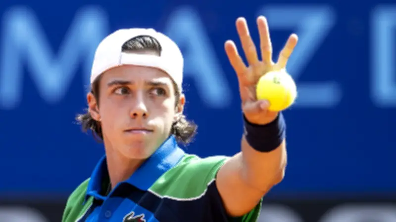 ATP : Arthur Cazaux gagne 25 places après sa finale à Kitzbühel