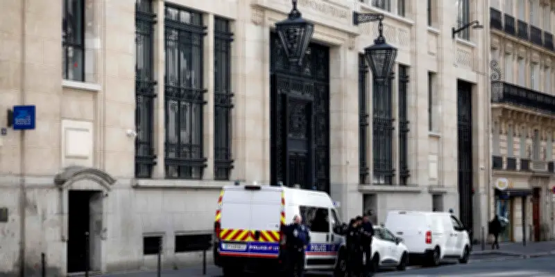 Attentat déjoué contre la Bank of America à Paris : un jeune homme soupçonné de recrutement