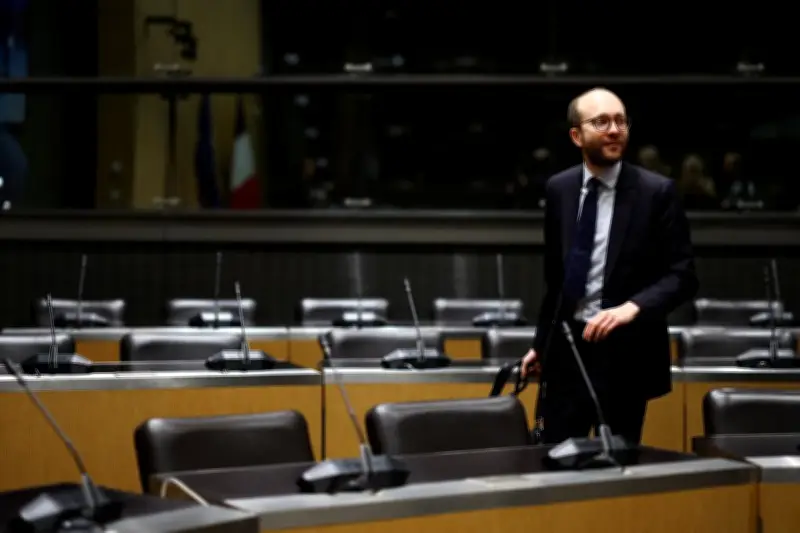 Audition choc : le président de la commission accusé de trahison par la gauche